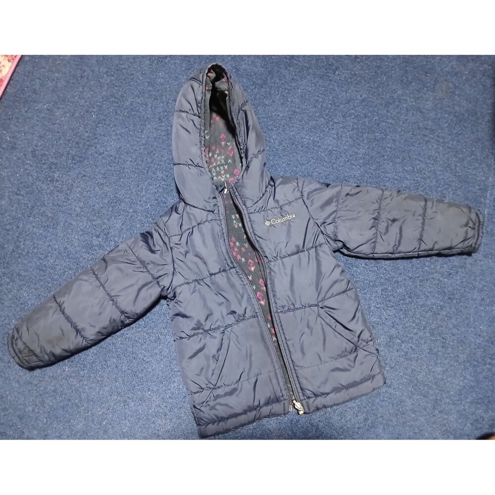 COLUMBIA GIRLS REVERSIBLE ZIPPER  WINTER COAT NAVY BLUE/AZTEC  XXS 4/5